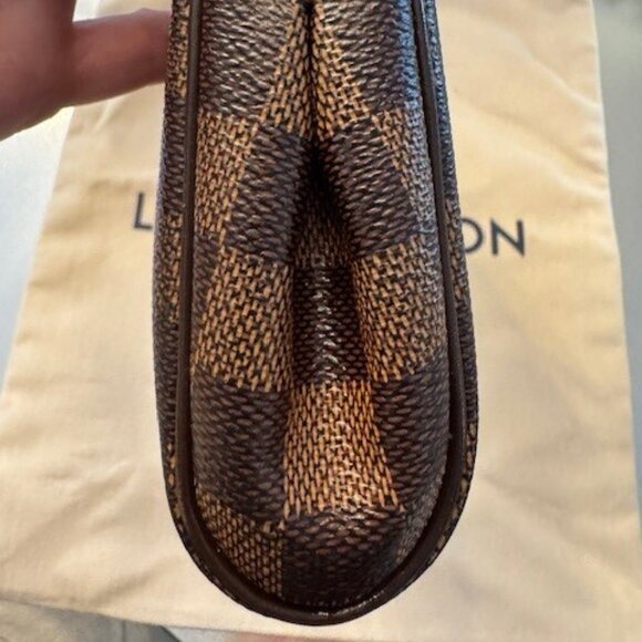 Louis Vuitton Damier Ebene Eva Clutch - Picture 9 of 15